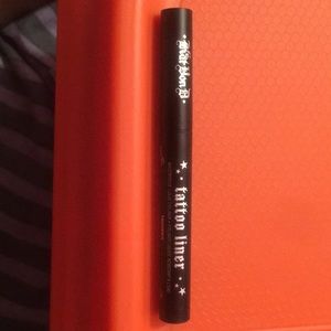 Waterproof  Liquid Eyeliner